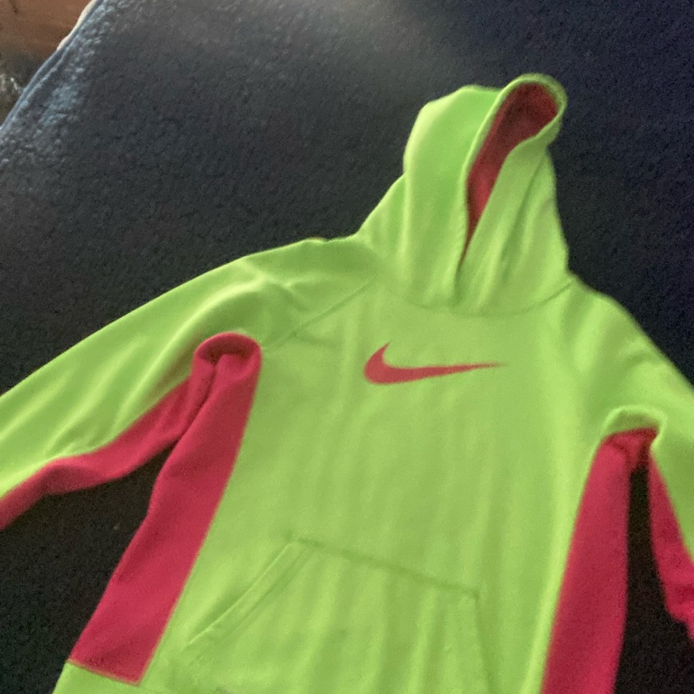 Youth girls size Lg neon green/pink Nike Therma Fit hoodie